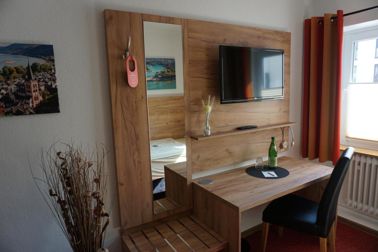 Einzelzimmer mit Gemeinschaftsbad