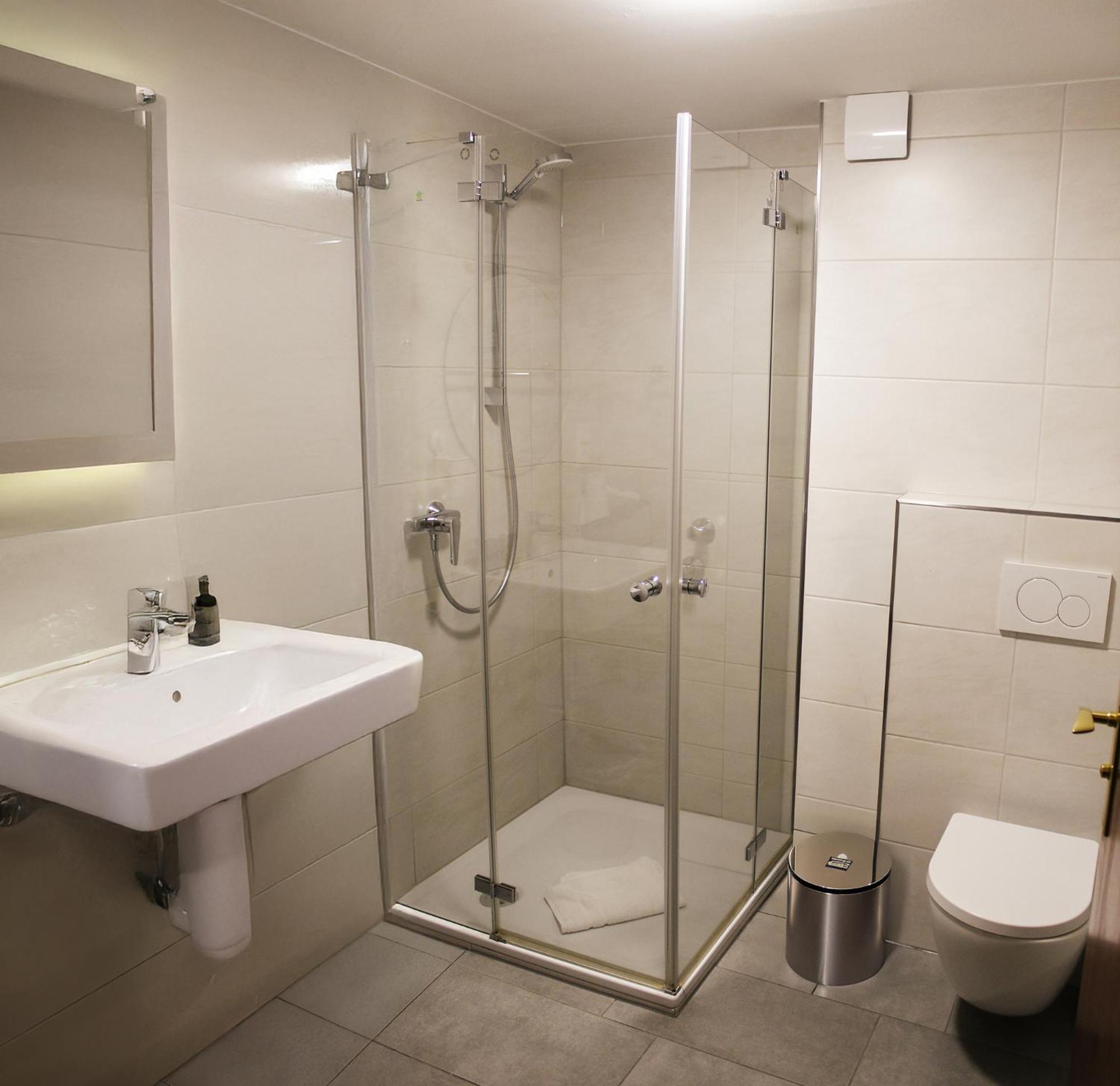 Tweepersoonskamer met Eigen Badkamer